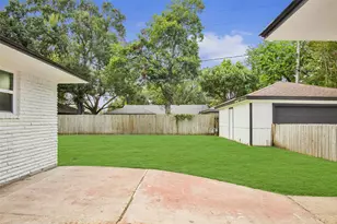 5731 Creekbend Dr, Houston, TX 77096 - Photo 38
