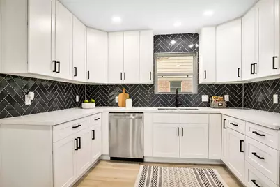 5731 Creekbend Drive, Houston, TX 77096 - Photo 26