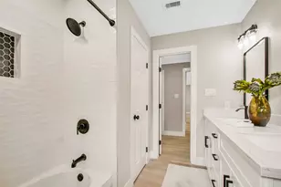 5731 Creekbend Dr, Houston, TX 77096 - Photo 34
