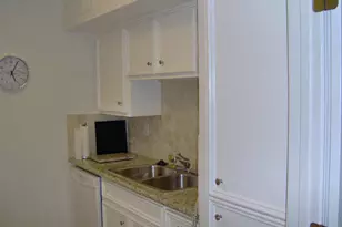 3220 69th St, Galveston, TX 77551 - Photo 2
