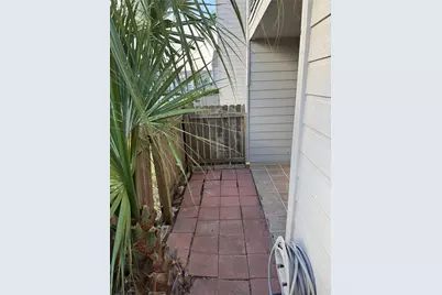 3220 69th Street #F2, Galveston, TX 77551 - Photo 44