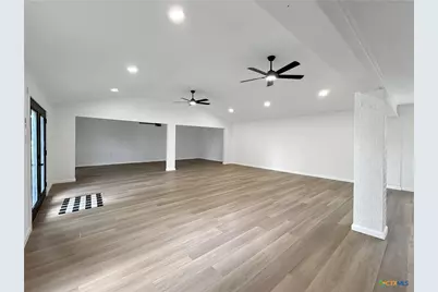 420 El Camino Real Street, Port Lavaca, TX 77979 - Photo 12