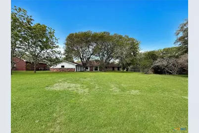 420 El Camino Real Street, Port Lavaca, TX 77979 - Photo 4