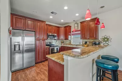 4126 Grayson, Galveston, TX 77554 - Photo 10