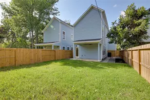 955 Ringold St, Houston, TX 77088 - Photo 44