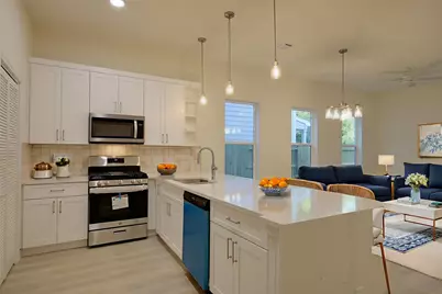 955 Ringold Street, Houston, TX 77088 - Photo 8