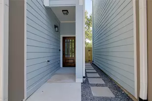 955 Ringold St, Houston, TX 77088 - Photo 6