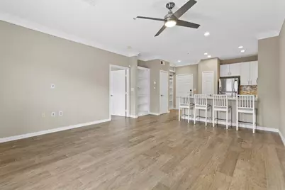 2400 McCue Road #312, Houston, TX 77056 - Photo 4