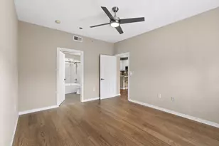 2400 McCue Rd, Houston, TX 77056 - Photo 10