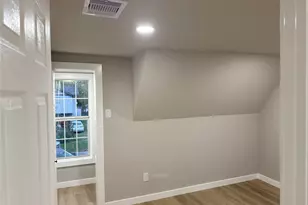 5238 Pease St, Houston, TX 77023 - Photo 6