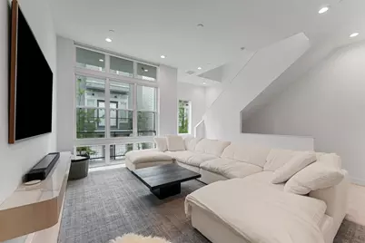 5854 E Post Oak Lane, Houston, TX 77055 - Photo 10