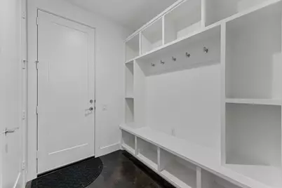 5854 E Post Oak Lane, Houston, TX 77055 - Photo 6