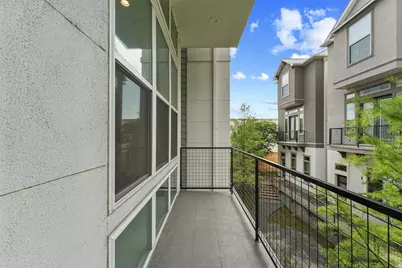 5854 E Post Oak Lane, Houston, TX 77055 - Photo 14