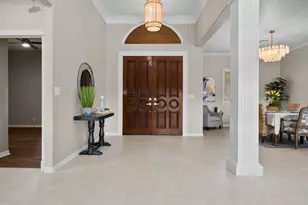 323 Olympic Dr, Rockport, TX 78382 - Photo 4