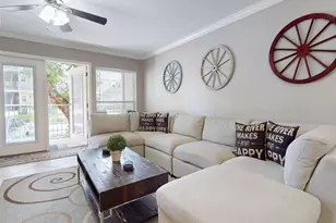 730 E Mather St, New Braunfels, TX 78130 - Photo 1