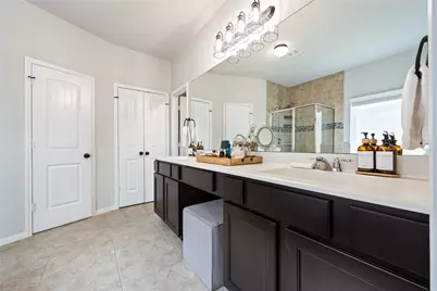 221 Gigi Place, Alvin, TX 77511 - Photo 8