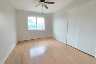2443 Spring Dusk Ln, Spring, TX 77373 - Photo 4
