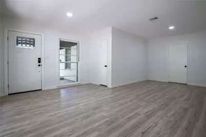 2400 Carrington Street, Bay City, TX 77414 - Photo 6