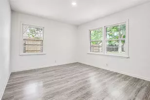 2400 Carrington St, Bay City, TX 77414 - Photo 8