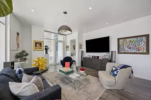 4521 San Felipe, Houston, TX 77027 - Photo 2