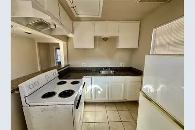 2414 Grover Avenue, Galveston, TX 77551 - Photo 6