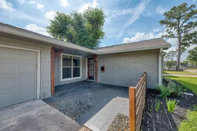 1814 Tattenhall Drive, Houston, TX 77008 - Photo 2