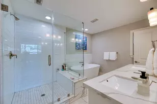 1814 Tattenhall Dr, Houston, TX 77008 - Photo 22