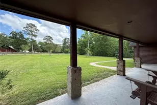 2063 Apache Dr, Montgomery, TX 77316 - Photo 4