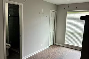 9414 Highmeadow Dr, Houston, TX 77063 - Photo 6