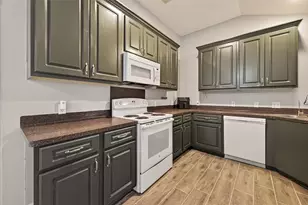 5637 Lotus St, Houston, TX 77085 - Photo 8