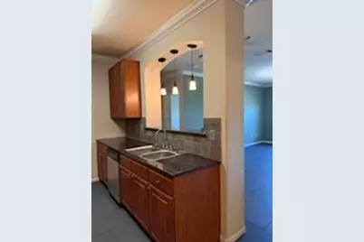1711 Old Spanish Trail #221, Houston, TX 77054 - Photo 4