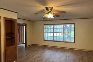 1506 Meadow Ln, Brenham, TX 77833 - Photo 4