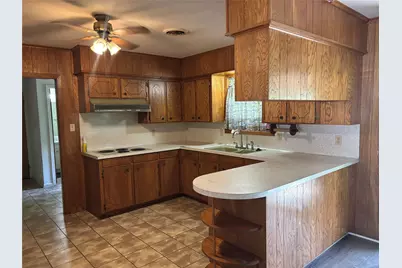 1506 Meadow Lane, Brenham, TX 77833 - Photo 2