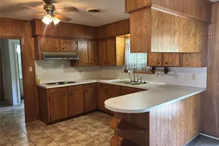 1506 Meadow Ln, Brenham, TX 77833 - Photo 2