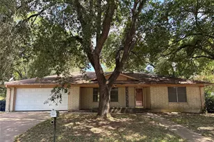 1506 Meadow Ln, Brenham, TX 77833 - Photo 1