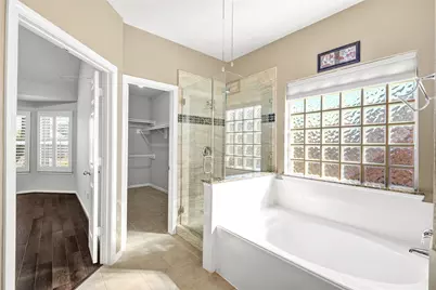 10806 Shell Creek Court Court, Houston, TX 77064 - Photo 34