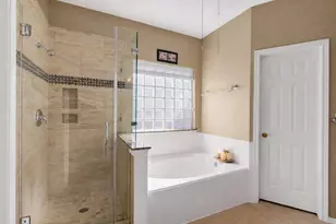 10806 Shell Creek Ct Ct, Houston, TX 77064 - Photo 14