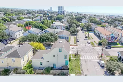 1002 Sealy Street, Galveston, TX 77550 - Photo 6