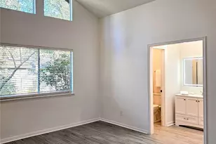 6 N Birchcane Ct, The Woodlands, TX 77381 - Photo 4