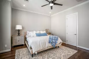 1032 W 26th St, Houston, TX 77008 - Photo 28