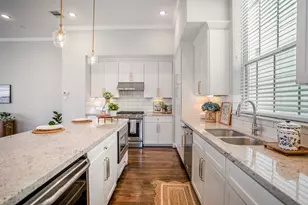 1032 W 26th St, Houston, TX 77008 - Photo 22
