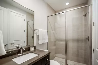 1032 W 26th Street #D, Houston, TX 77008 - Photo 40