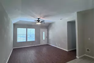 12551 Royal Lake Dr, Conroe, TX 77303 - Photo 4