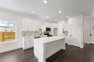 3708 E Ave S E, Santa Fe, TX 77510 - Photo 4