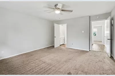 5918 Pine Arbor Drive, Houston, TX 77066 - Photo 32