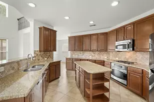 1227 Ancrum Hill Ln, Sugar Land, TX 77479 - Photo 12