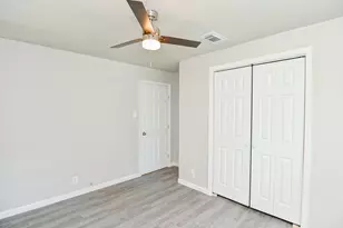 4714 Nichols St, Houston, TX 77020 - Photo 16