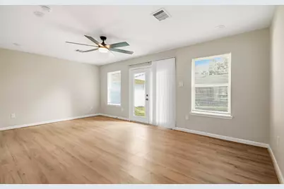 3021 8th Avenue N, Texas City, TX 77590 - Photo 6