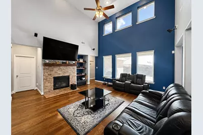 6210 Crested Wood Court, Richmond, TX 77407 - Photo 8