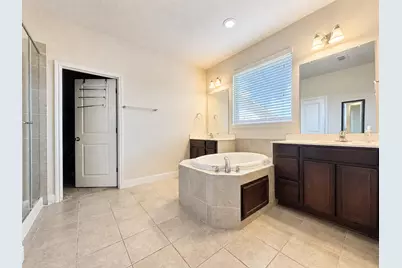 6210 Crested Wood Court, Richmond, TX 77407 - Photo 22